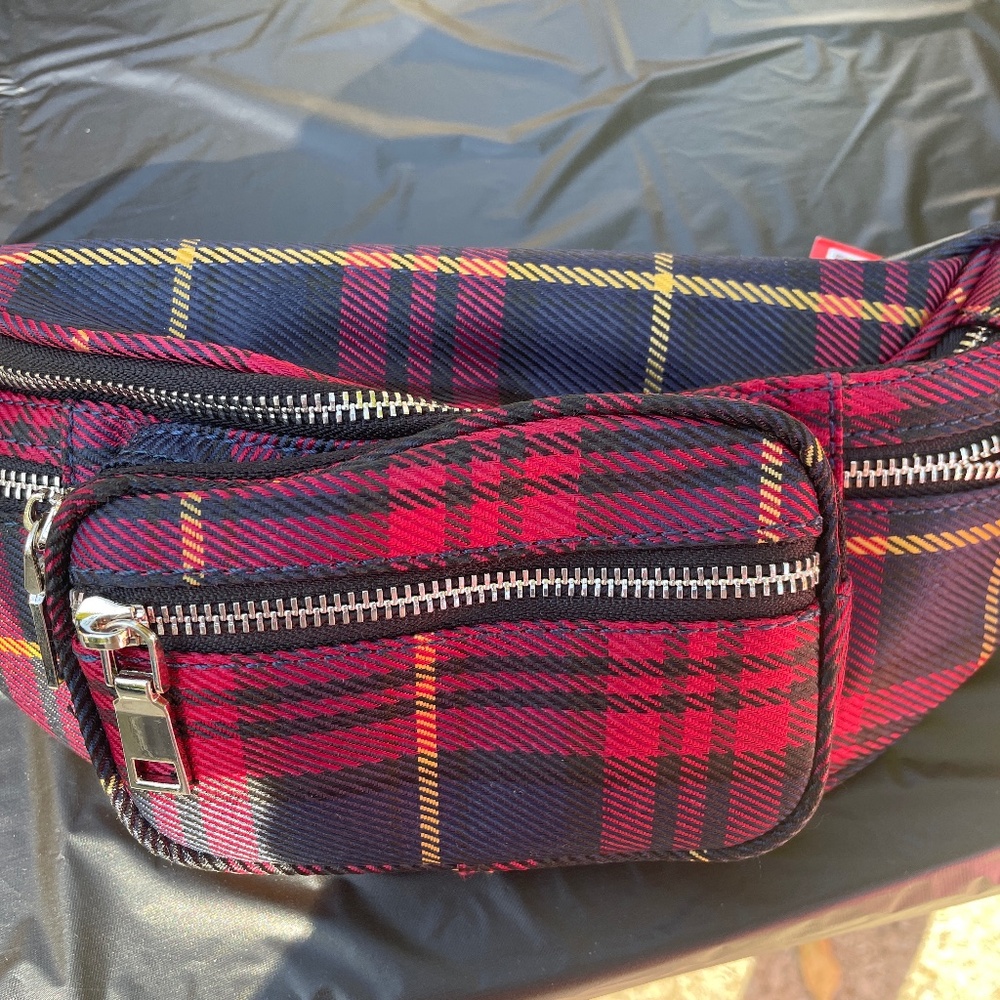 Multi color Fanny pack